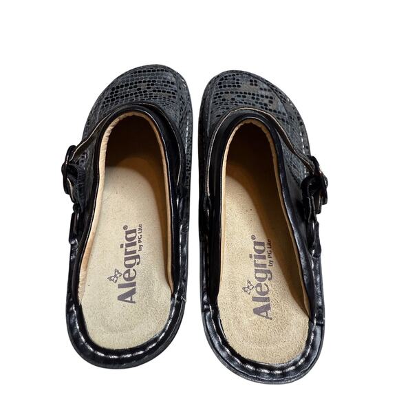 Alegria Seville Leather Clogs Black Embossed Snake Pattern Slip-On Shoes Size 39 - Picture 3 of 7